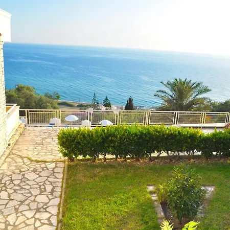 Maria With Pool - Agios Gordios Apartment *